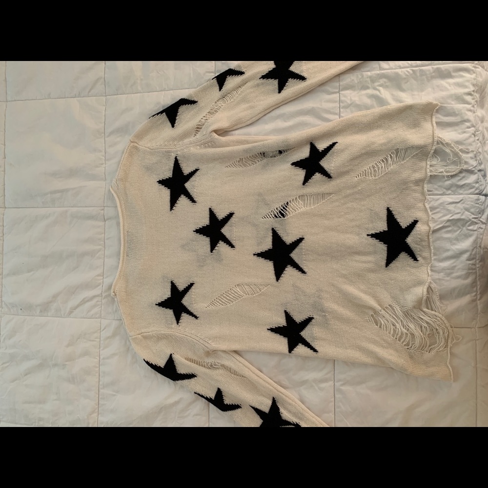 sweater - Picture 4 of 5